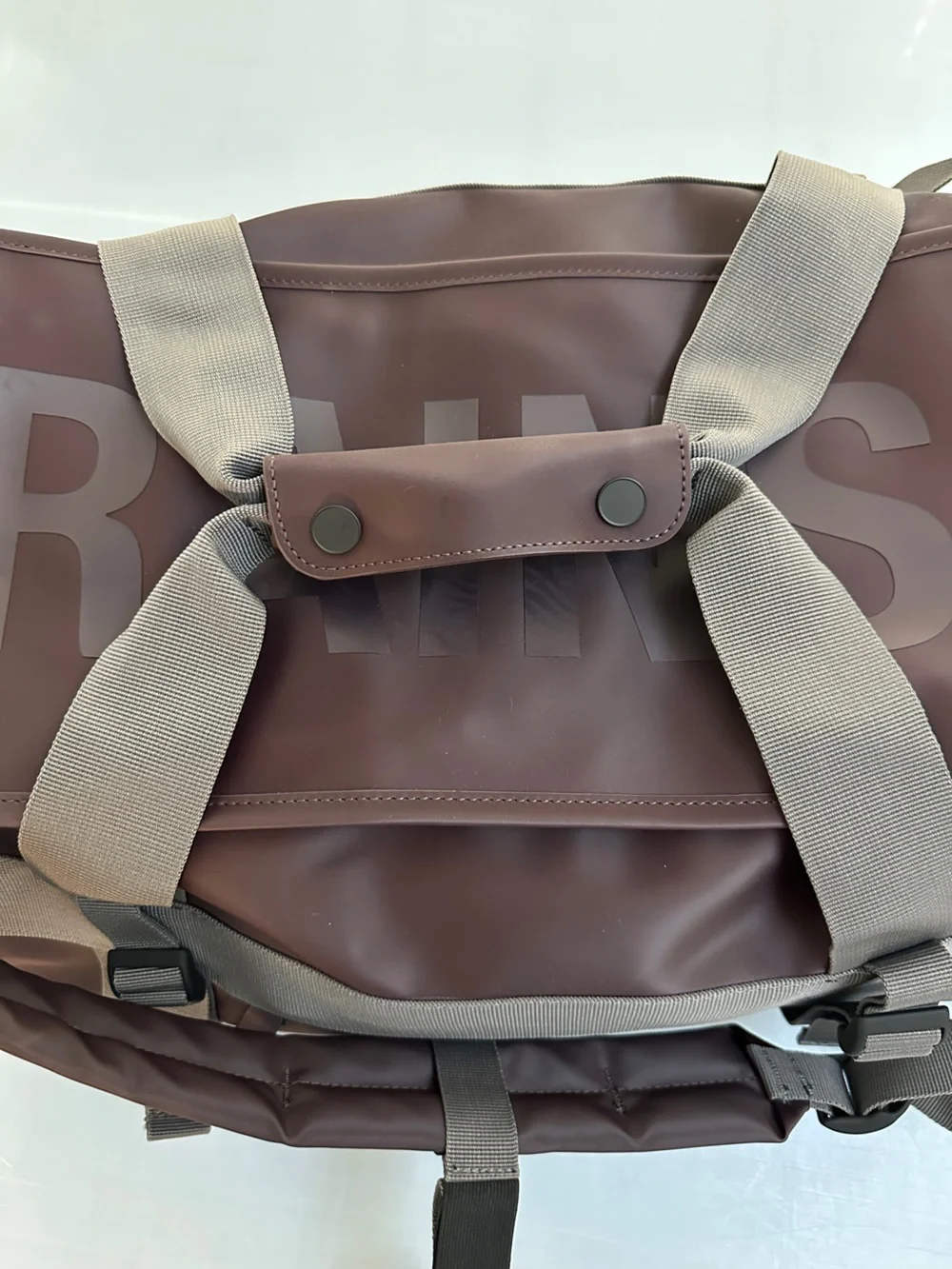 New Rains Texel Backpack Duffle Bag Dark Purple (Depth)